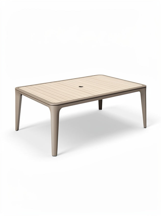 Eleganter rechteckiger Gartentisch mit integrierter Schirmöffnung**